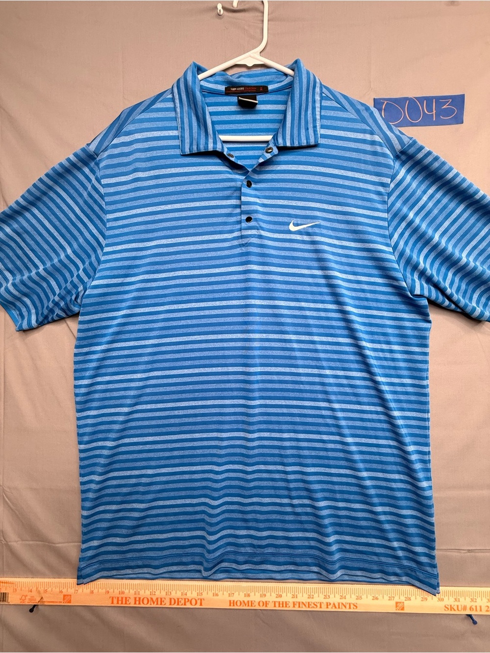 Nike Men’s Blue Striped Polo